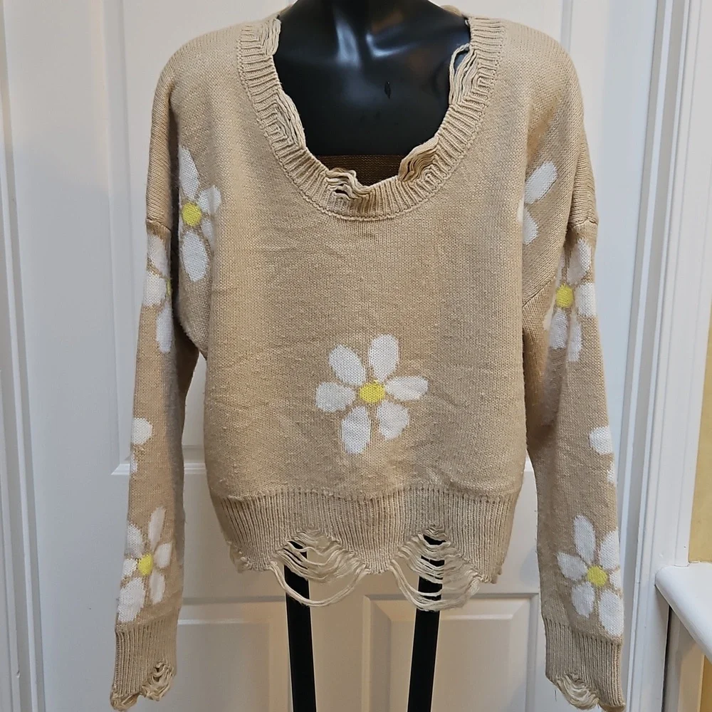 MISS SPARKLING Tan Sweater with Floral Daisy Design - L